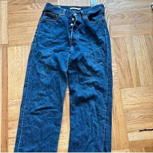 Levi’s Ribcage Medium Wash - 28